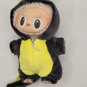 17cm Doll Outfit Black and Yellow. Clothing Only No Doll.